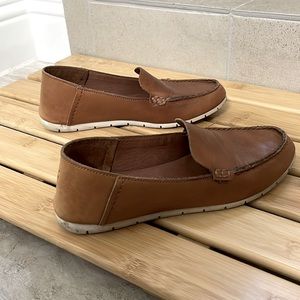 Frye Women's Sedona Venetian Moc Loafer size 7